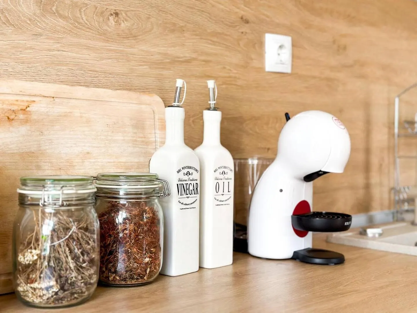 아파트 Park & Metro Nearby Washer Modern Bathroom 소피아
